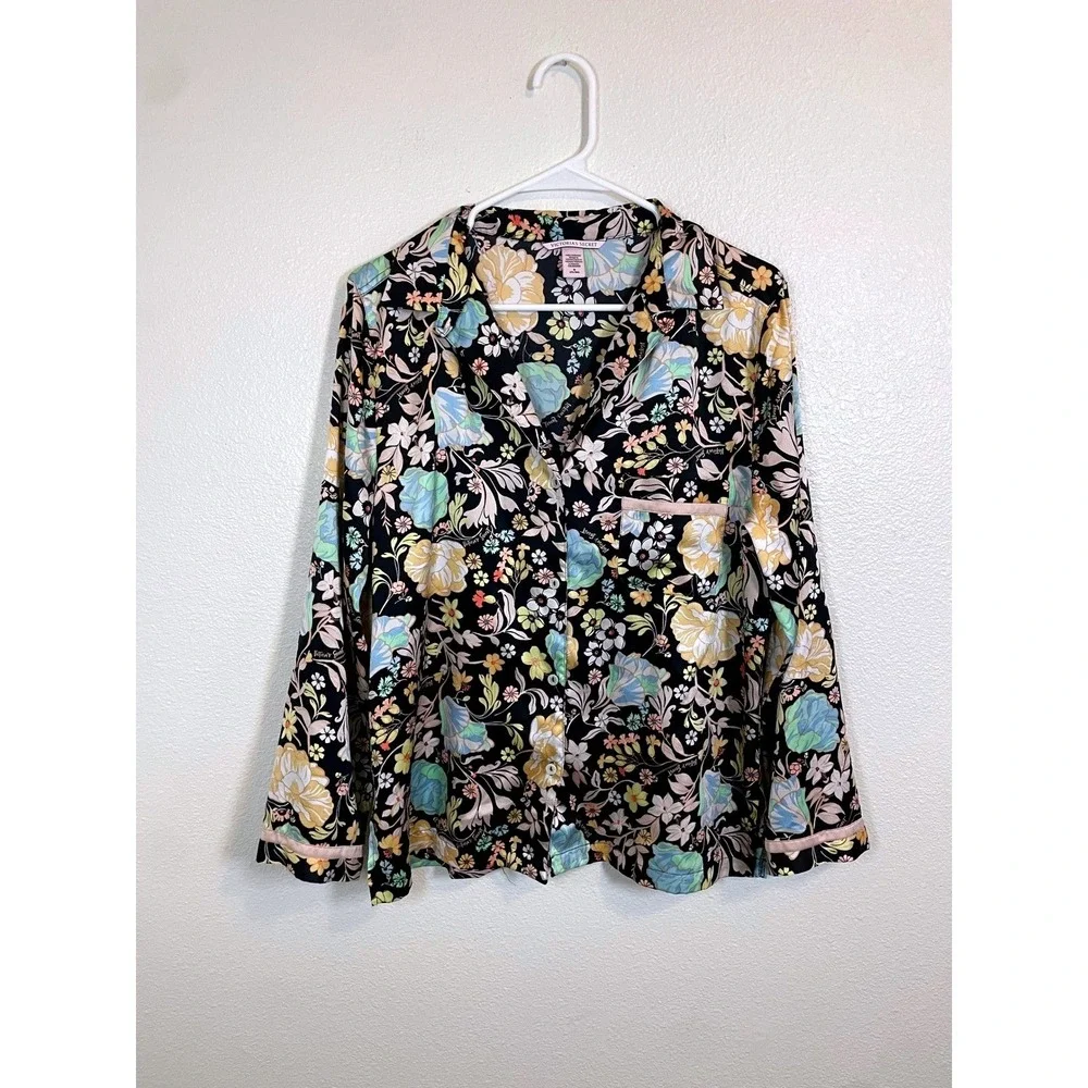 Victoria's‎ Secret Pajama Top Womens Medium Black Floral Satin Sleep Button Up